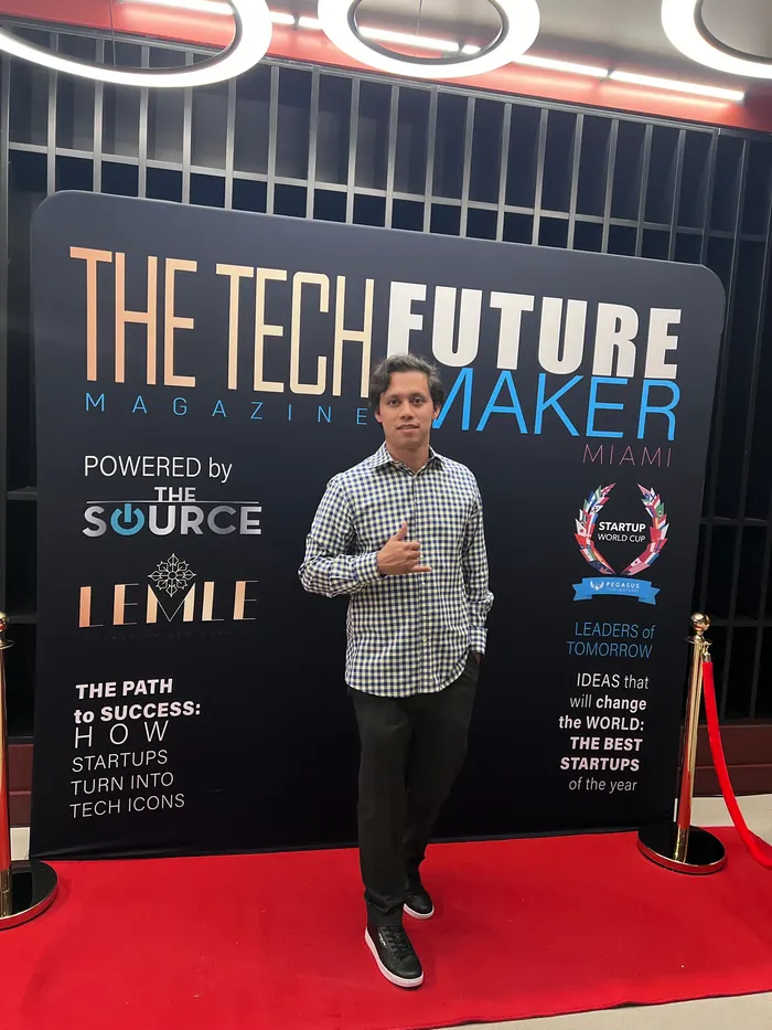 Henry Calix sul red carpet dell'evento The Tech Future Magazine e Startup World Cup